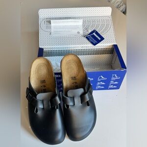 Birkenstock Classic Black Slip-Ons